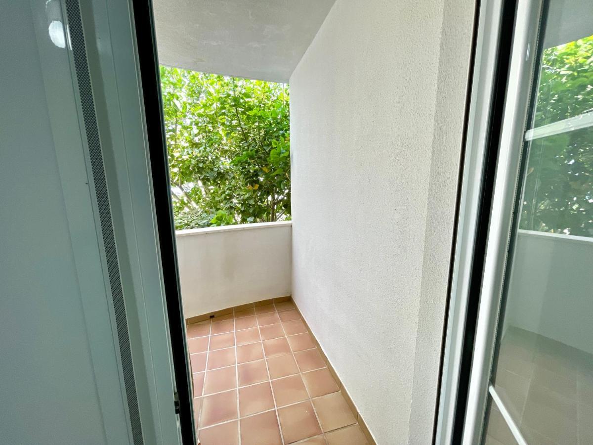 Top Sea View Apartment - 7 Minutes To Sotogrande Castillo de Sabinillas Eksteriør billede